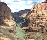 Grand Canyon: gerado pela erosão fluvial