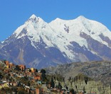 Cordilheira dos Andes localizada na  região oeste da América do Sul