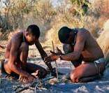 Tribos africanas ainda vivem como nômades