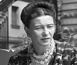 Simone de Beauvoir: escritora, feminista e filósofa.