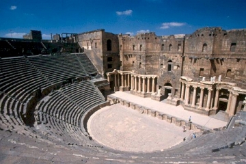 Anfiteatro romano na S&iacute;ria