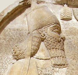 Relevo do rei assírio Assurbanipal II