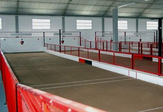 Foto de uma cancha (quadra) de bocha