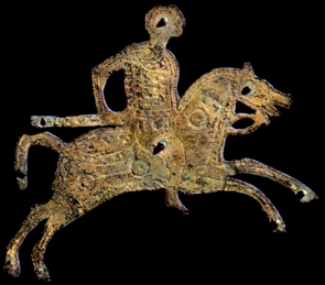 Placa de bronze representando um cavaleiro lombardo em seu cavalo