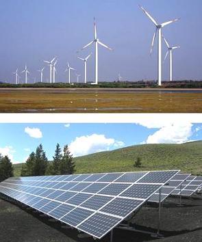 Foto superior de uma usina eólica e inferior de geração de energia solar