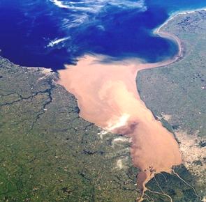 Foto aérea do estuário do rio da Prata