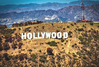 Placa de Hollywood nas montanhas