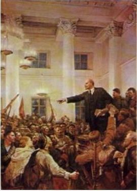 Lenin discursando para os revolucionários em 1917