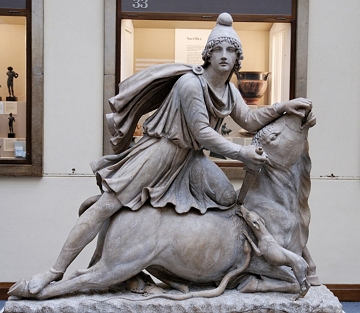 Escultura de Mitra matando o touro, um mito do mitra&iacute;smo