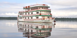 navegação no rio Amazonas