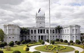 O Palacio de los López, sede do governo do Paraguai.