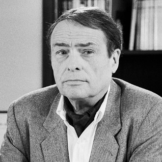 Foto em preto e branco de Pierre Bourdieu