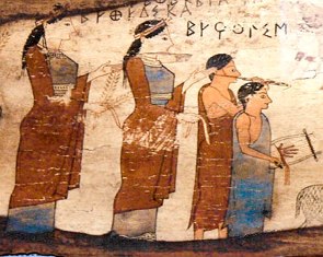 Pintura em madeira retratando duas mulheres e dois meninos
