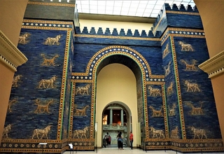 Port&atilde;o de Ishtar da Babil&ocirc;nia