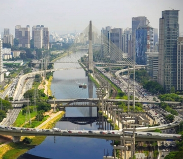 Imagem a&eacute;rea do rio Pinheiro em S&atilde;o Paulo