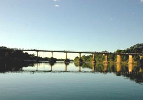 Foto do rio das Velhas em Minas Gerais