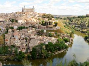 Rio Tejo passando por Toledo, Espanha