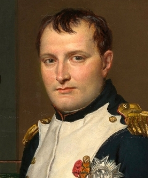 Pintura mostrando o rosto de Napole&atilde;o Bonaparte, homem branco de cabelo liso e curto